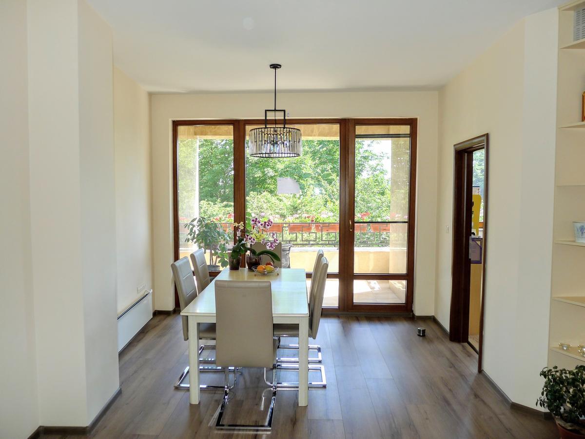 Sea Garden Lux Apartment Varna Exterior foto